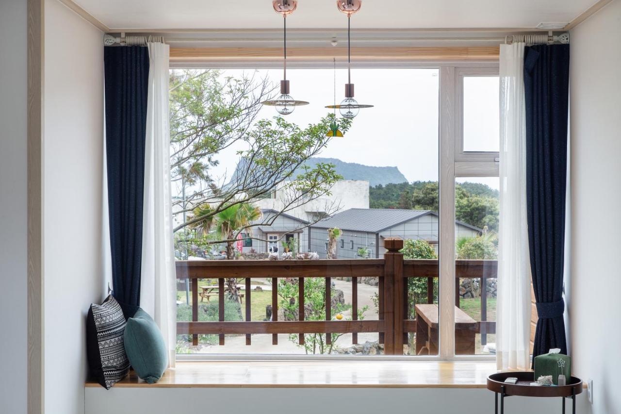 فيلا Jeju Abientot مدينة سيوجويبو المظهر الخارجي الصورة
